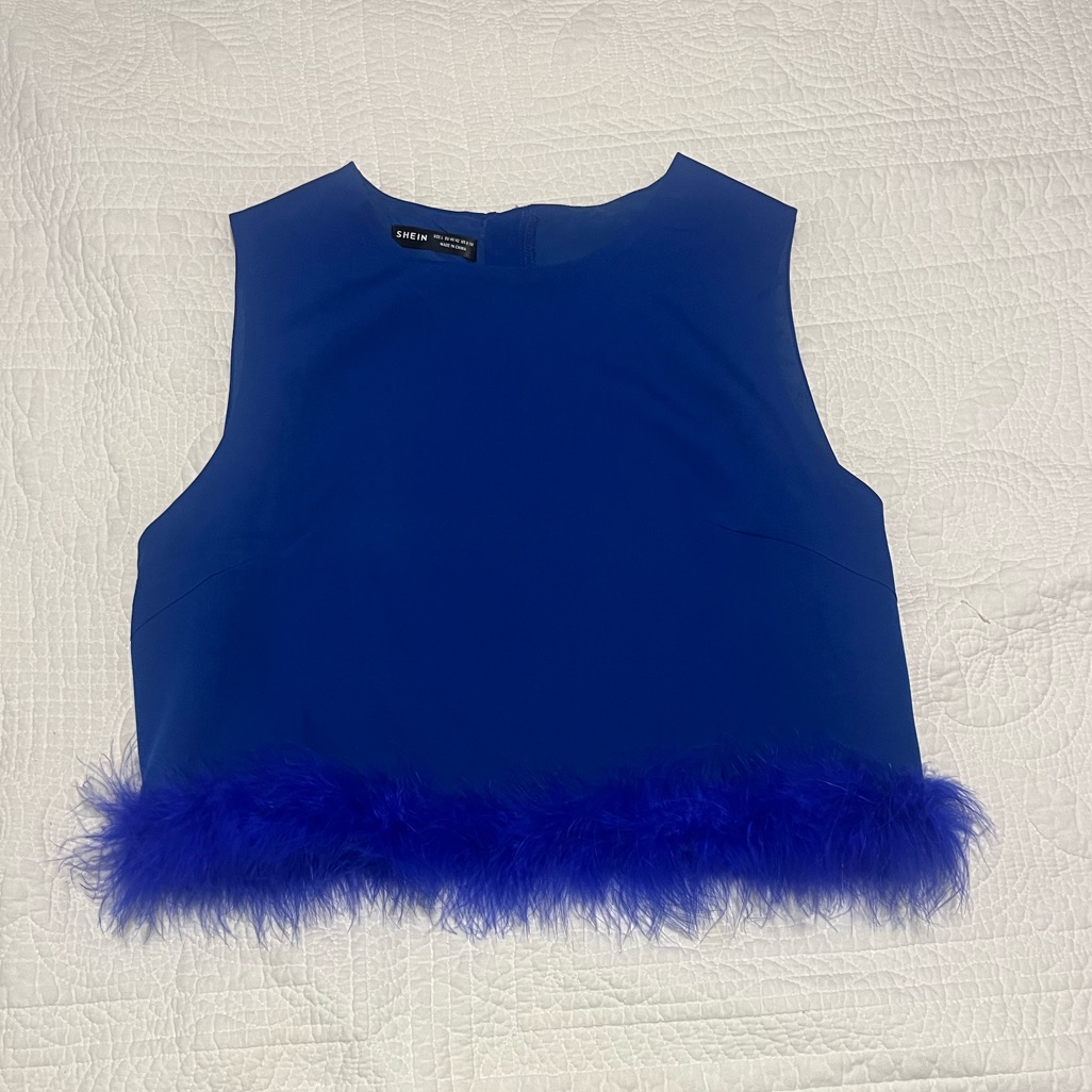 Featherd Top